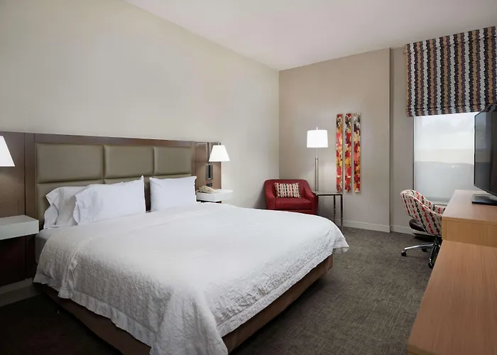 Hampton Glendale-peoria Hotel