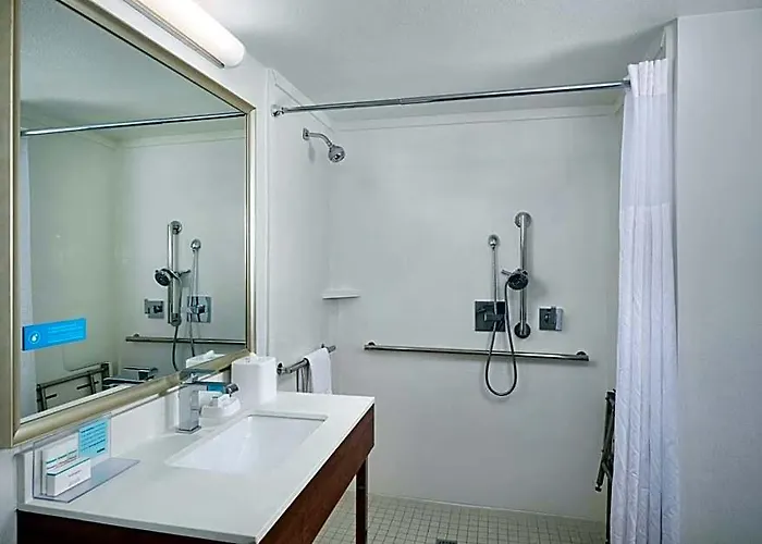 Hotel Hampton Glendale-peoria 3*