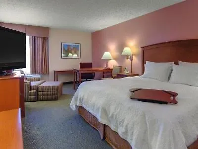 Hampton Glendale-peoria 3*
