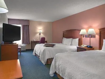 Hampton Glendale-peoria Hotel 3*