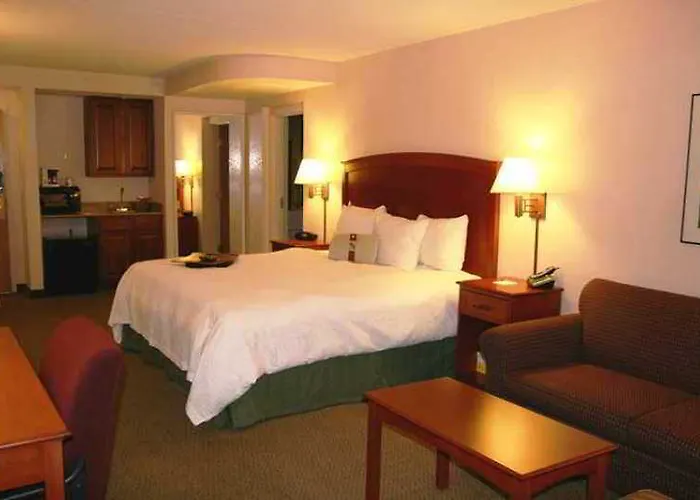Hampton Glendale-peoria Hotel