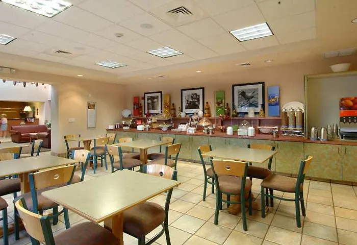 Hampton Glendale-peoria 3* Peoria